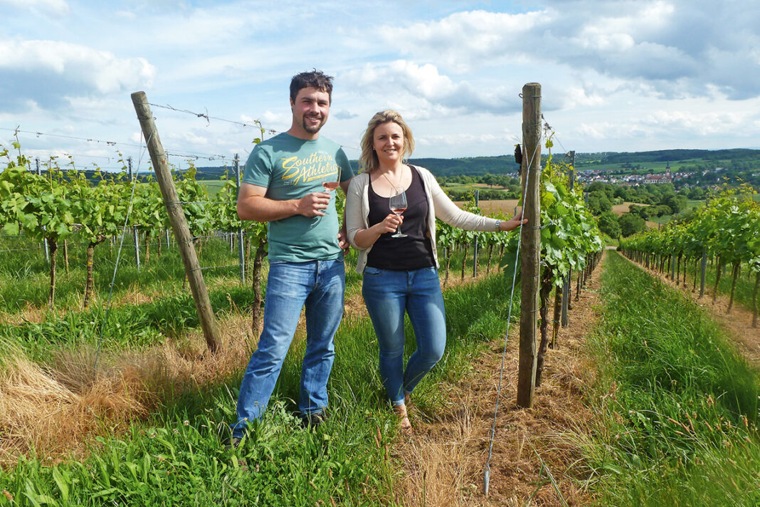 BERUF & KARRIERE :: Wein im Blut – Weinbauer Adrian Zimmer Adrian Zimmer mit Freundin Sina