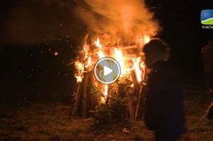 START / 02 - FILMBEITRÄGE / Großvillars | Freudenfeuer: Waldenser feiern 170 Jahre Freiheit