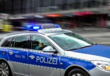 Unfallflucht in Bretten: Polizei sucht Zeugen nach Parkplatzrempler