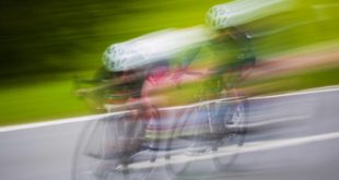 Symbolbild-Rennrad-Radfahrer-Triathlon