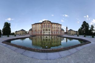 Bruchsal-Schloss-Gartenseite