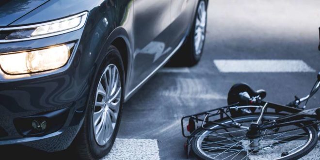 ss_462594166 Unfall Fahrerflucht E-Bike Fahrrad