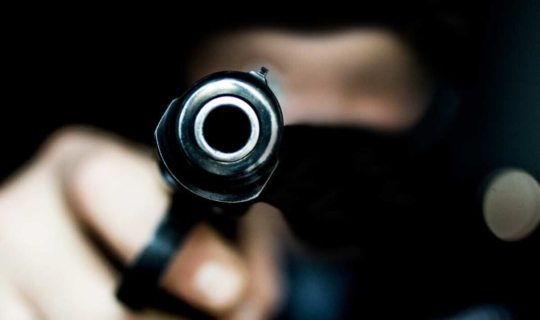 Pistole Gangster Überfall
