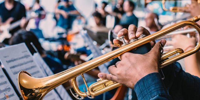 Musik Orchester Trompete Konzert