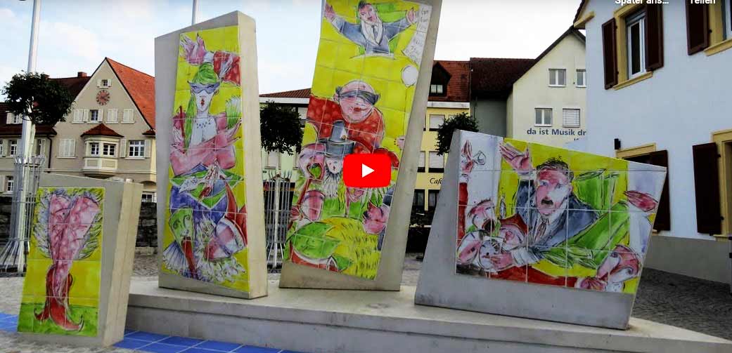 Bruchsal | Ein Platz. Ein Namen. Eine Geschichte. Rainer Kaufmann zum Kunstwerk „Narrenschiff“. Bruchsal | Ein Platz. Ein Namen. Eine Geschichte. Rainer Kaufmann zum Kunstwerk „Narrenschiff“.