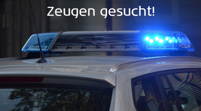 Polizei sucht Zeugen nach Verkehrsunfall auf der Kammerforststraße