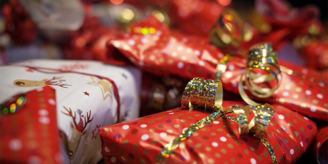 WAGHÄUSEL | Weihnachtswunschaktion für Kinder WAGHÄUSEL | Weihnachtswunschaktion für Kinder