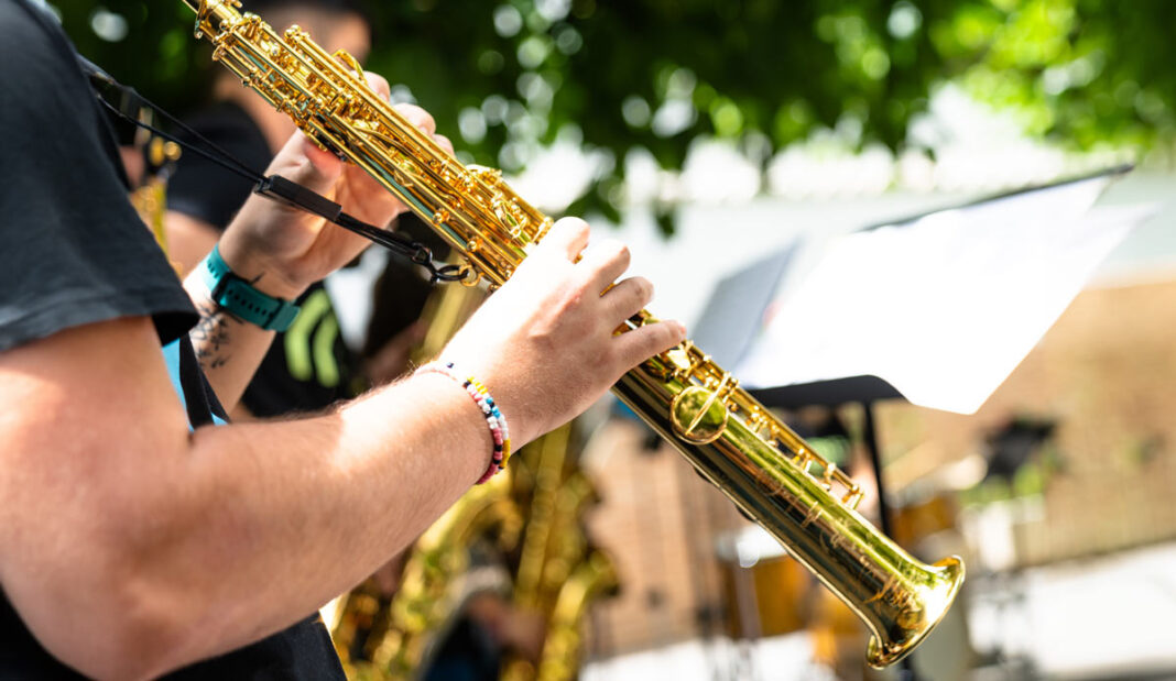 Unser Flehingen-Tipp | 27.+28.7. | Sommerfest im Schlosspark: Musik, Genuss und gute Laune Unser Flehingen-Tipp | 27.+28.7. | Sommerfest im Schlosspark: Musik, Genuss und gute Laune