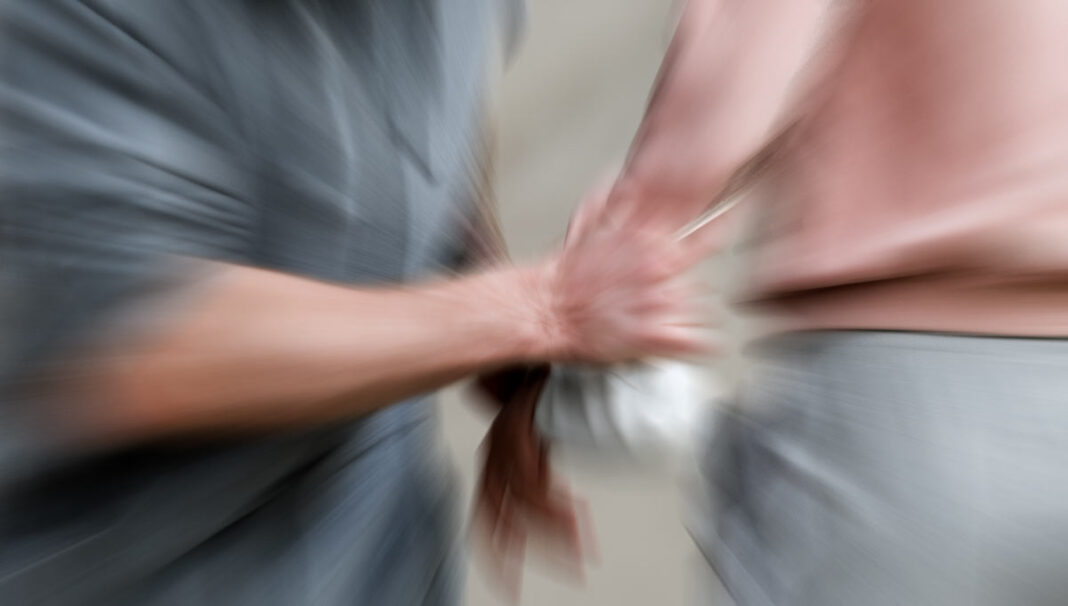 Raubserie in Bruchsal: Zwei Frauen Opfer von Überfällen – Zeugen gesucht Raubserie in Bruchsal: Zwei Frauen Opfer von Überfällen – Zeugen gesucht