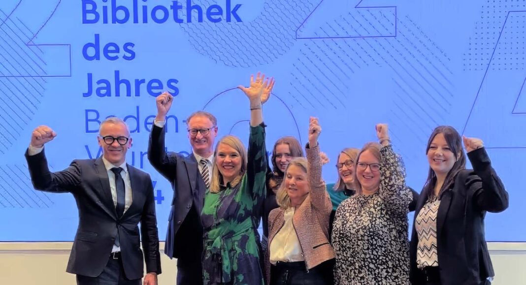 Ausgezeichnet! Die Karlsdorfer Bibliothek am Mühlenplatz ist „Bibliothek des Jahres“ Ausgezeichnet! Die Karlsdorfer Bibliothek am Mühlenplatz ist „Bibliothek des Jahres“
