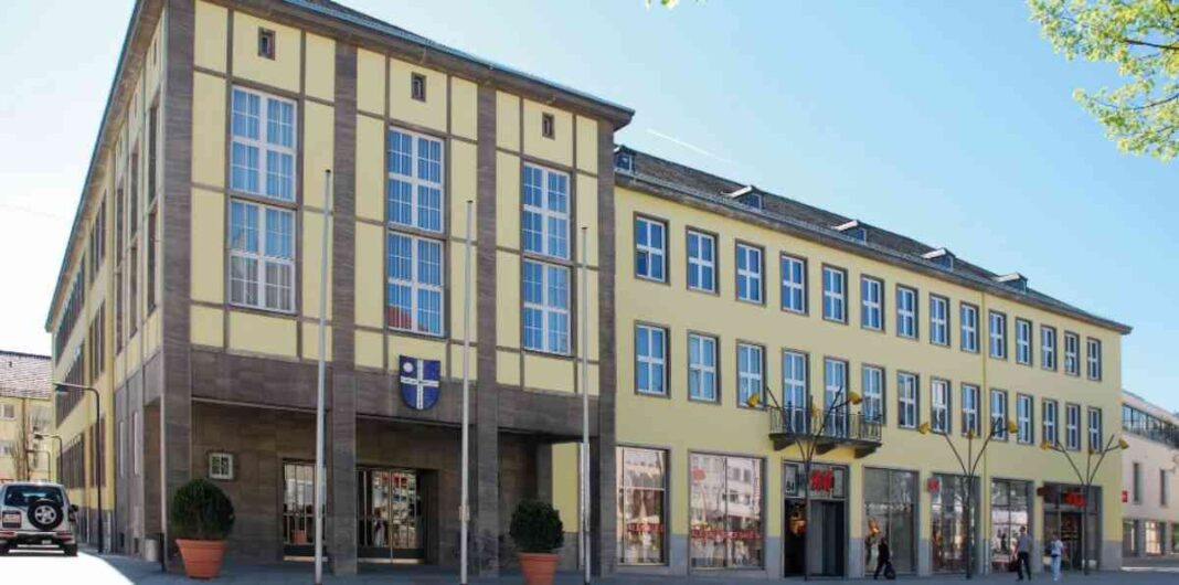 Petzold-Schick: Tritt die grüne Oberbürgermeisterin ein drittes Mal in Bruchsal an? Petzold-Schick: Tritt die grüne Oberbürgermeisterin ein drittes Mal in Bruchsal an?