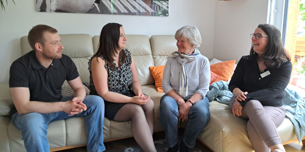 Willkommen, kleiner Mensch! Bürgerstiftung unterstützt Wellcome-Projekt der Diakonie Willkommen, kleiner Mensch! Bürgerstiftung unterstützt Wellcome-Projekt der Diakonie