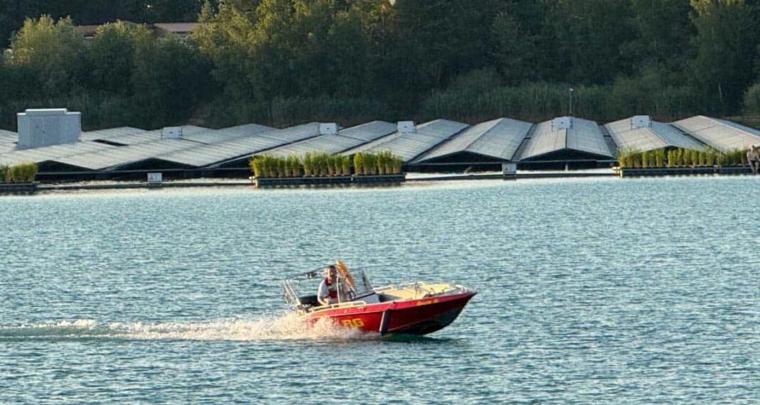 Vermisster im Philippsee Bad Schönborn: Suche bei Dunkelheit abgebrochen Vermisster im Philippsee Bad Schönborn: Suche bei Dunkelheit abgebrochen