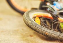 15-Jährige bei Unfall mit Fahrradfahrer schwer verletzt