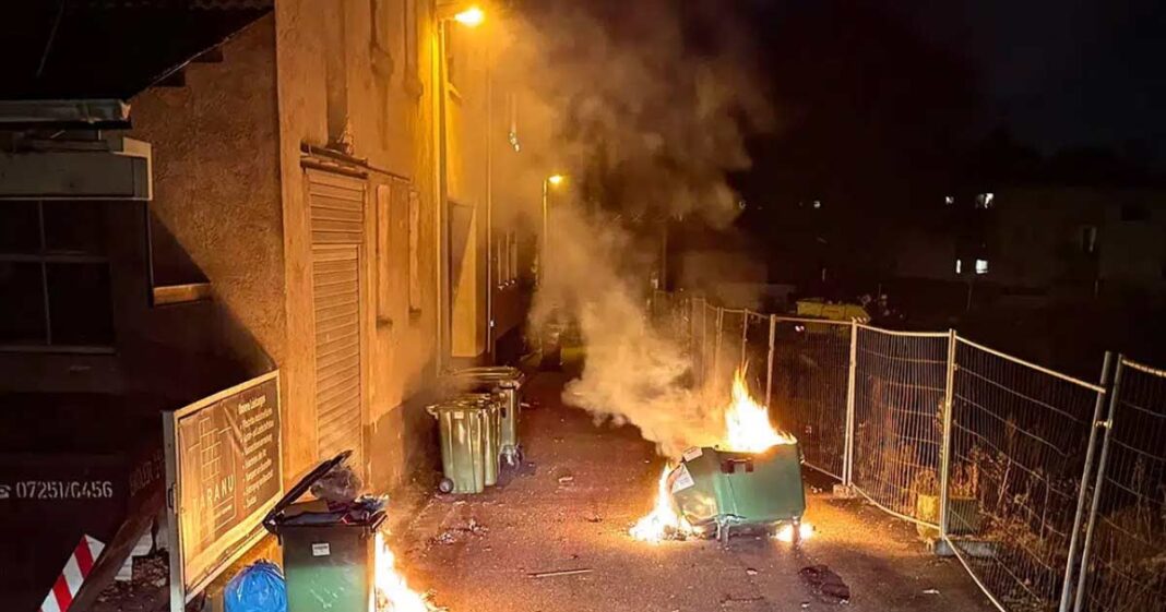 Serie von Feuerwehreinsätzen rund um Silvester in Bruchsal Serie von Feuerwehreinsätzen rund um Silvester in Bruchsal