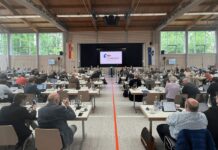 Millionenstreit um Bahnlinien: Landkreis erwägt Klage gegen das Land