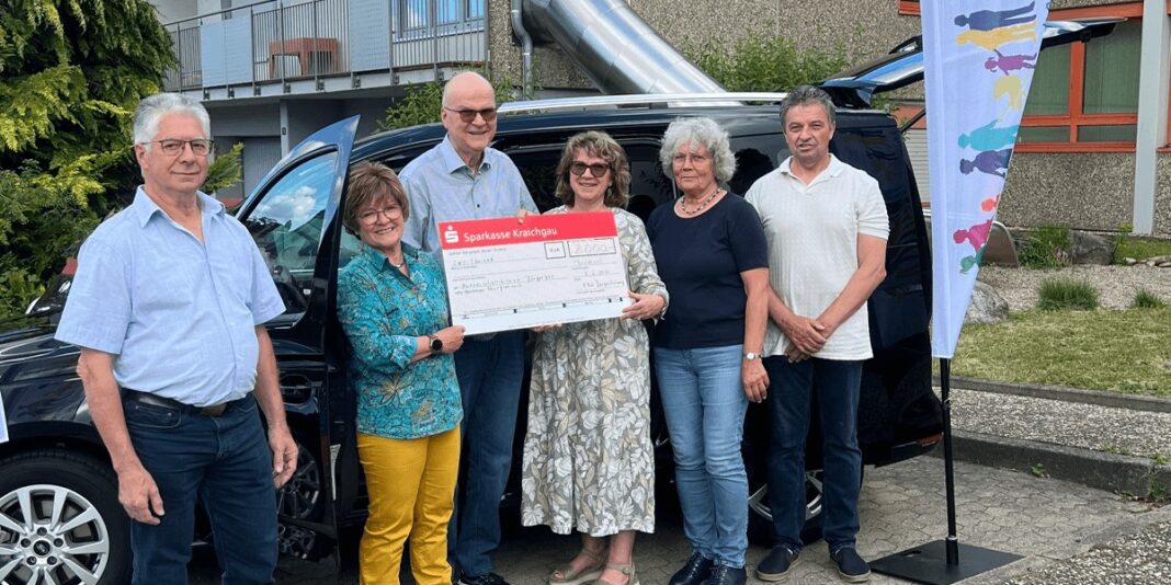 Wenn Hilfe Fahrt aufnimmt: Neuer Bürgerbus für Obergrombach Wenn Hilfe Fahrt aufnimmt: Neuer Bürgerbus für Obergrombach