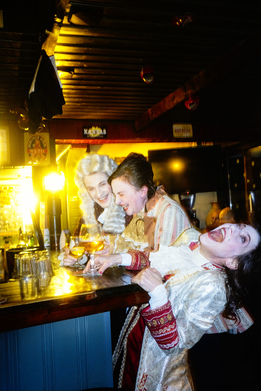 Unser Event-Tipp | 25.09. | Generalprobenbesuch mit dramaturgischer Einführung: Die Hölle auf Erden Unser Event-Tipp | 25.09. | Generalprobenbesuch mit dramaturgischer Einführung: Die Hölle auf Erden