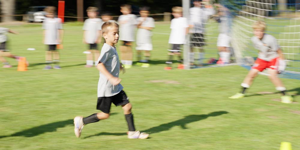 Fußballtalente gesucht: Stefan Ronecker über Förderung, Disziplin und Spaß Fußballtalente gesucht: Stefan Ronecker über Förderung, Disziplin und Spaß