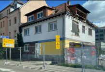 Für neues Gesundheitszentrum bei der Stirumklinik: Der Abriss hat begonnen