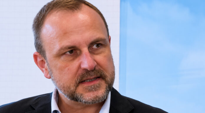 Peter R. Neumann in Stutensee: Warum die Weltunordnung längst vor unserer Haustür angekommen ist